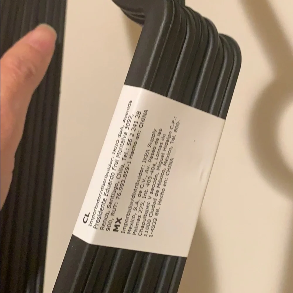 Set of 20 individual IKEA hangers plastic black SPRING CLEAN